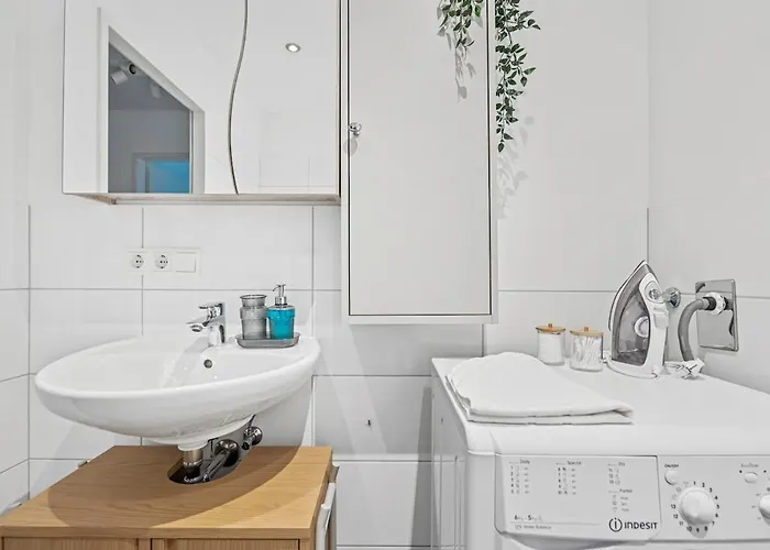 Appartement Modern With Balcony, Free Parking - U1 Metro