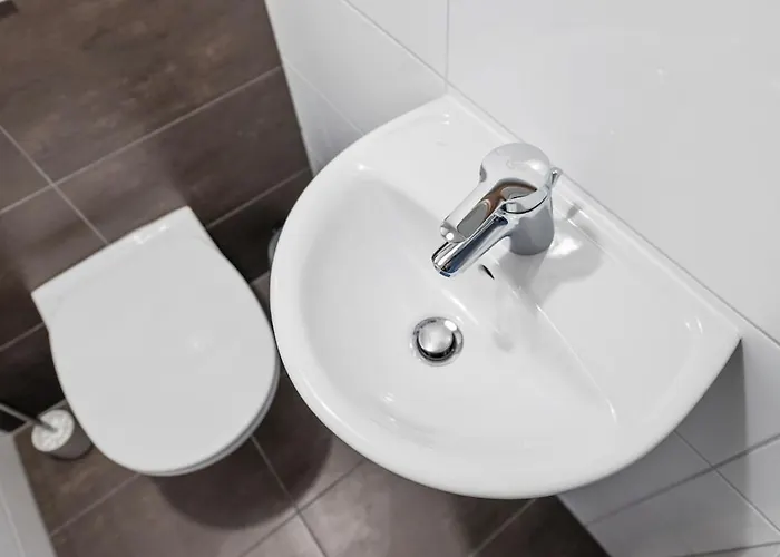 Appartement Modern With Balcony, Free Parking - U1 Metro *